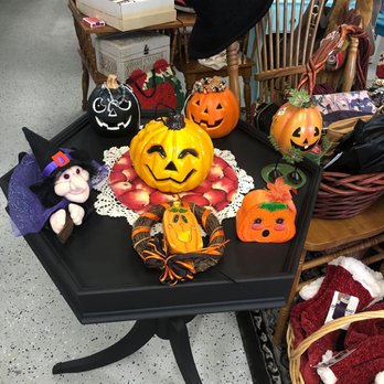 Treasure Finds - Halloween Decorations - Antiques Near Me - Boulder City, Nevada Treasure Finds - Halloween Decorations - Antiques Near Me - Boulder City, Nevada