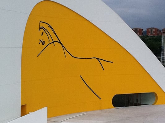 Oscar Niemeyer International Cultural Centre by null