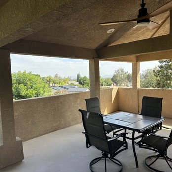 Creative Home Remodeling Group - Upper deck - General Contractors Near Me - Studio City, California