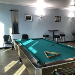 Arbuckle Hotel Bar