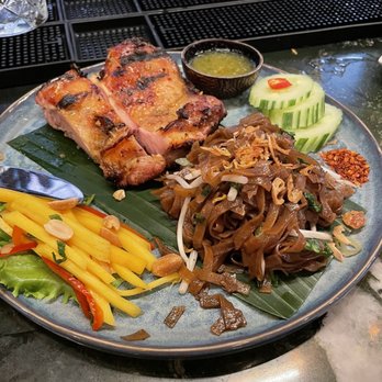 Lao Lao Bar - Laotian Near Me - Toronto, Ontario