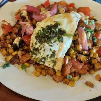 Biscuits and Bourbon - Tri tip potatoe hash - New American Near Me - Henderson, Nevada