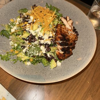 Earls Kitchen + Bar - New American Near Me - Fort Lauderdale, Florida