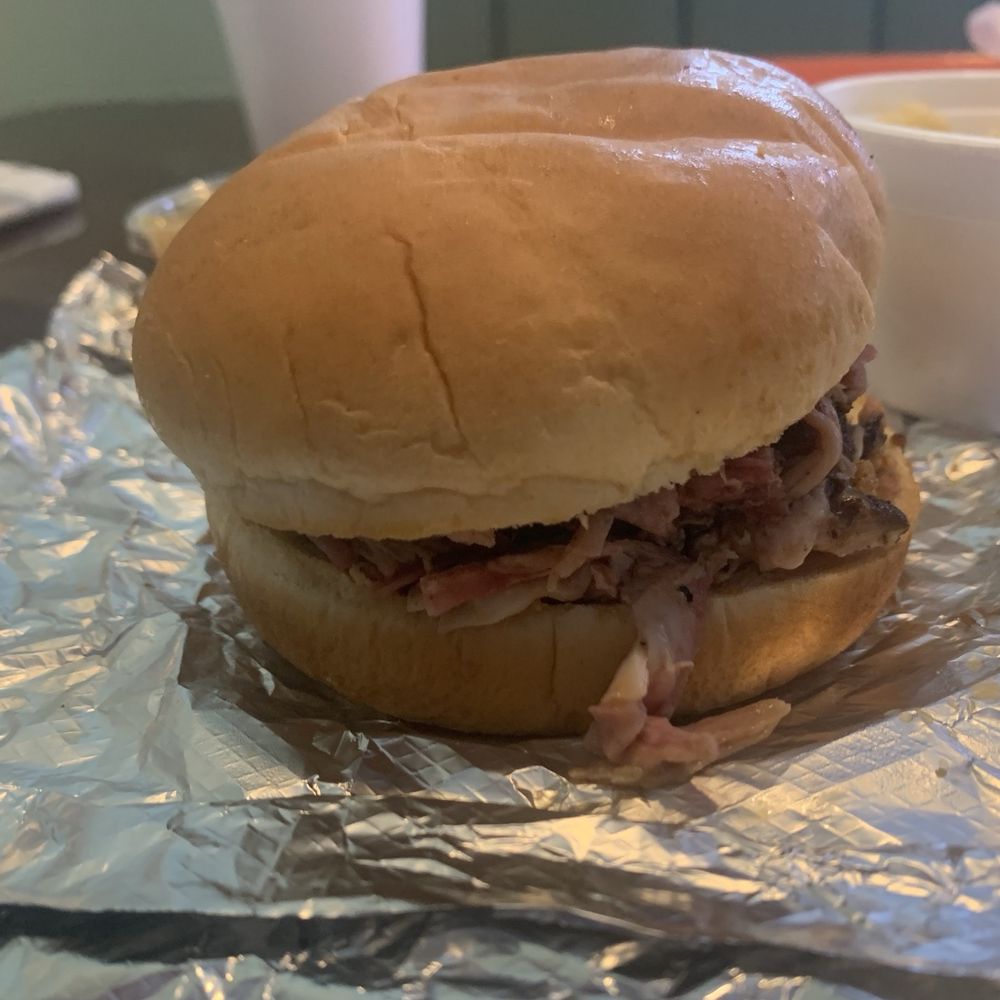 The Emeralds Touch BBQ - Pulled pork sandwich - Barbeque Near Me - Columbus, Georgia