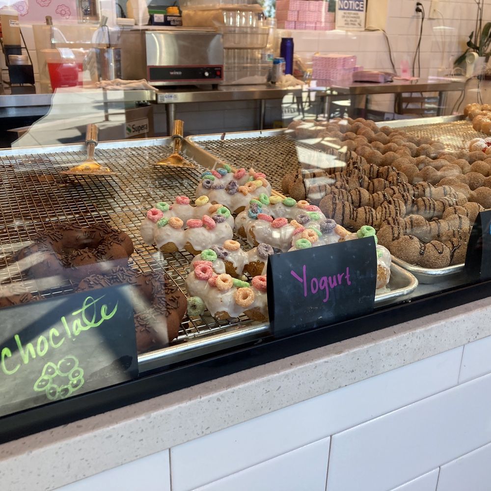 Domo Desserts - Donuts Near Me - Temecula, California Domo Desserts - Donuts Near Me - Temecula, California
