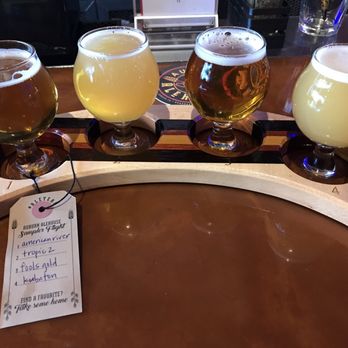 Auburn Alehouse - American Near Me - Auburn, California