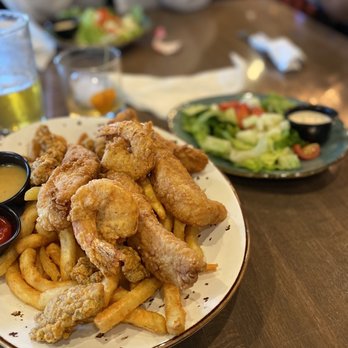 404 Restaurant & Bar - a plate of fried shrimp and french fries - Southern Near Me - Atlanta, Georgia 404 Restaurant & Bar - a plate of fried shrimp and french fries - Southern Near Me - Atlanta, Georgia