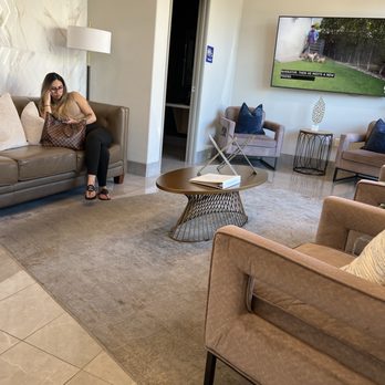 Hillcrest Dental - Waiting area - Cosmetic Dentists Near Me - Las Vegas, Nevada Hillcrest Dental - Waiting area - Cosmetic Dentists Near Me - Las Vegas, Nevada