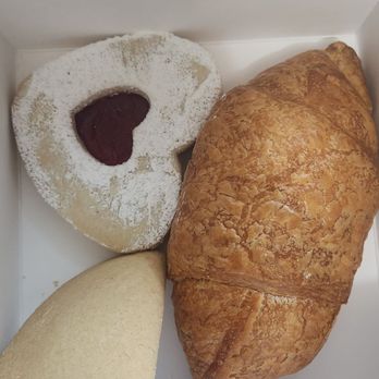 Cafe De Olla - Plain croissant, empanada de cajeta, strawberry filled cookie - American Near Me - Monrovia, California Cafe De Olla - Plain croissant, empanada de cajeta, strawberry filled cookie - American Near Me - Monrovia, California