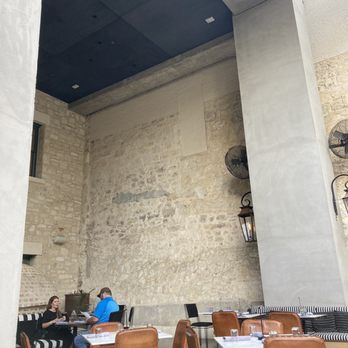 Domingo - Cocktail Bars Near Me - San Antonio, Texas