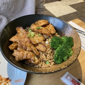 Royal Dragon - Chicken fried rice - Chinese Near Me - Niagara Fall, New York