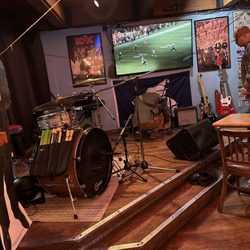 The Corner Slice - Stage