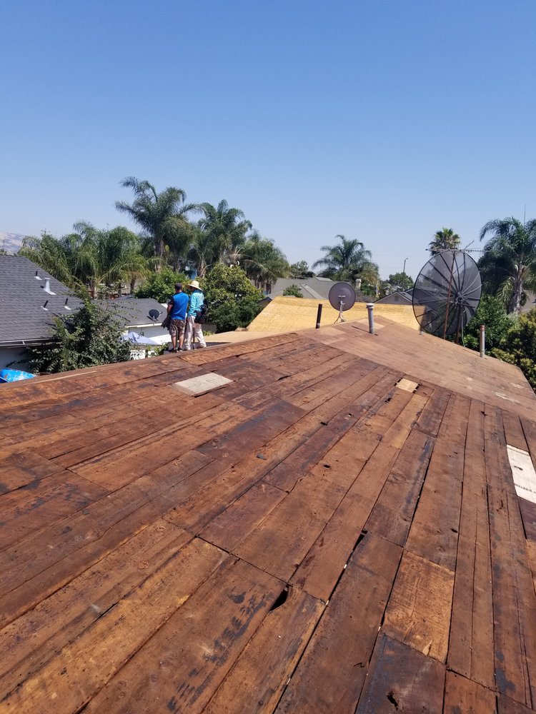 Slide of Ardons Roofing