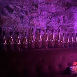 Valentinos - Clever design of bottles