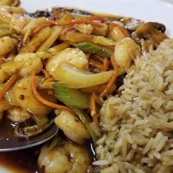 Lee Garden - Garlic shrimp combo. Comes with fried/white rice.