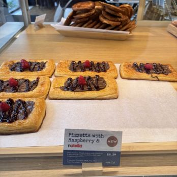 Paris Baguette - Nutella and raspberry flat bread - Bakeries Near Me - Clifton, New Jersey Paris Baguette - Nutella and raspberry flat bread - Bakeries Near Me - Clifton, New Jersey