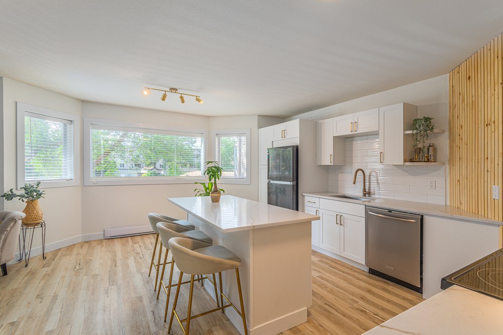 FINE TOUCH FLOORING Updated July 2024 Kamloops, British Columbia