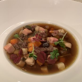 Le Violon d'Ingres - Beef consommé with foie gras - French Near Me - Paris, 75