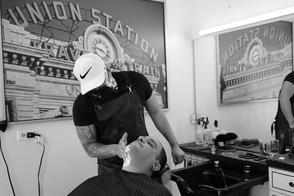 STAN’S DOWNTOWN BARBERS CHAMPA Updated July 2024 27 Photos & 72