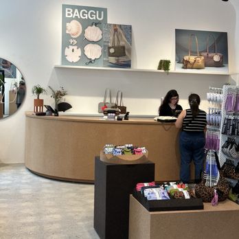 BAGGU - Updated February 2026 - 48 Photos & 44 Reviews - 242 Wythe Ave