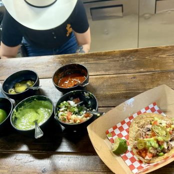 Taco House Pork Carnitas - Plenty of toppings and I could add more as I was eating. - Mexican Near Me - Toronto, Ontario Taco House Pork Carnitas - Plenty of toppings and I could add more as I was eating. - Mexican Near Me - Toronto, Ontario