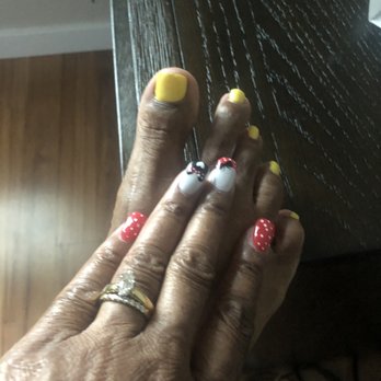 Nail Pro & Spa - Yellow toes to match Mickey mouse - Nail Salons Near Me - Fort Worth, Texas Nail Pro & Spa - Yellow toes to match Mickey mouse - Nail Salons Near Me - Fort Worth, Texas