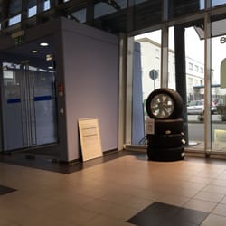 Autohaus Kunzmann - Innenansicht