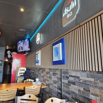 Sushi Island - Sushi Bars Near Me - Glendale, Arizona