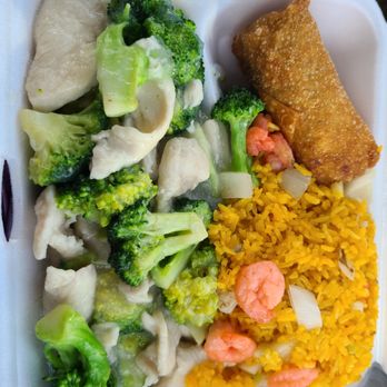 New China Restaurant - a meal in a styrofoam container - Chinese Near Me - Brunswick, Georgia New China Restaurant - a meal in a styrofoam container - Chinese Near Me - Brunswick, Georgia