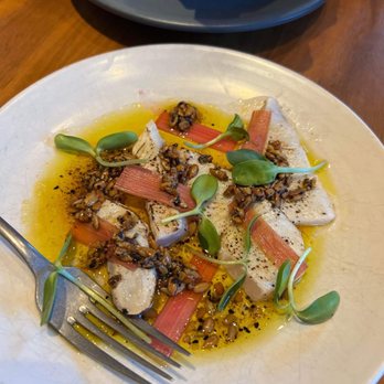 Avec River North - Yellowtail crudo - Mediterranean Near Me - Chicago, Illinois