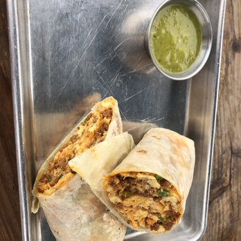 Blueys Kitchen - Cafes Near Me - Santa Monica, California