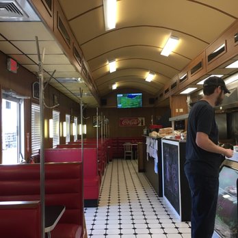 Eclectic Diner & Sweeterie - Inside - American Near Me - Delaware, Ohio