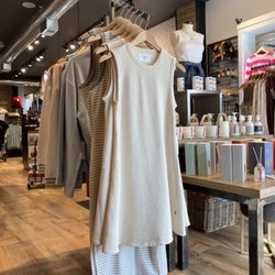 Lueur Boutique - Luxury designer fashions for men, women, and baby. Apothecary, leather goods, and brands you won't find anywhere else!