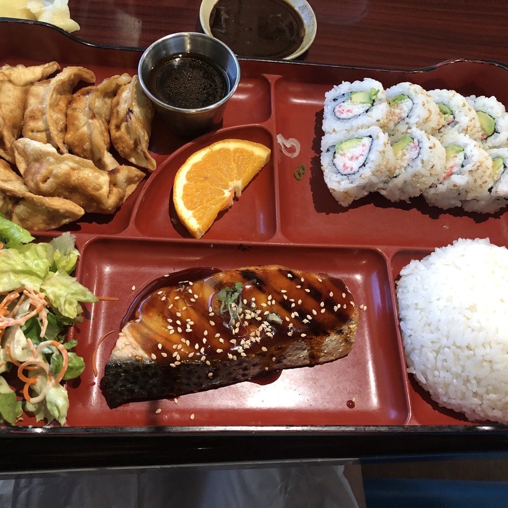 Wedashii - 3 Item Bento Box, salmon teriyaki, gyoza, CA roll - Sushi Bars Near Me - Sacramento, California Wedashii - 3 Item Bento Box, salmon teriyaki, gyoza, CA roll - Sushi Bars Near Me - Sacramento, California
