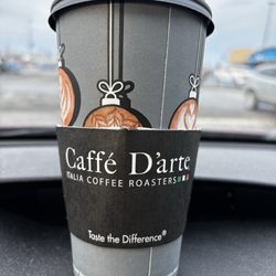 Caffé D'arte Alaska - Delicious hot Americano