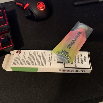 Light It Up Smoke Shop - Brand new disposable vape was already opened. Check your goods - Tobacco Shops Near Me - Santa Ana, California
