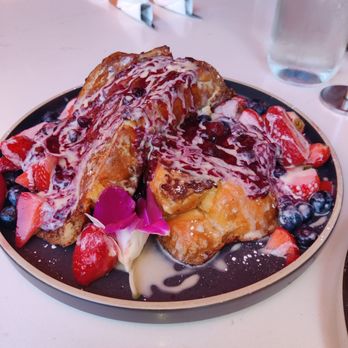 Eggy’s Neighborhood Kitchen - Churro French Toast - Breakfast & Brunch Near Me - Berkeley, California