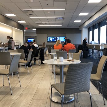 United Club - Seating areas. - Airport Lounges Near Me - Atlanta, Georgia United Club - Seating areas. - Airport Lounges Near Me - Atlanta, Georgia