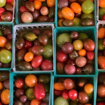 Underwood Farm Market - More tomatoes - Fruits & Veggies Near Me - Somis, California Underwood Farm Market - More tomatoes - Fruits & Veggies Near Me - Somis, California
