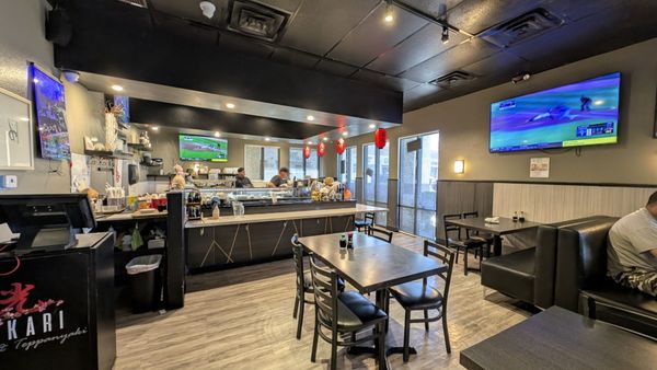 Hikari Sushi & Teppanyaki by null
