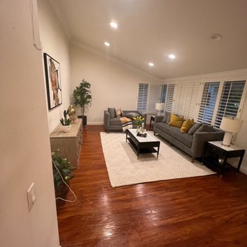 Supreme Cleaning Services - Living room - Home Cleaning Near Me Supreme Cleaning Services - Living room - Home Cleaning Near Me