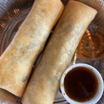 Bikkle Jamaican Restaurant - Jerk Chicken Eggrolls (2) - Caribbean Near Me - Austin, Texas Bikkle Jamaican Restaurant - Jerk Chicken Eggrolls (2) - Caribbean Near Me - Austin, Texas