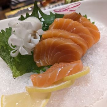 Kumo Sushi - Salmon sashimi - Sushi Bars Near Me - Houston, Texas Kumo Sushi - Salmon sashimi - Sushi Bars Near Me - Houston, Texas