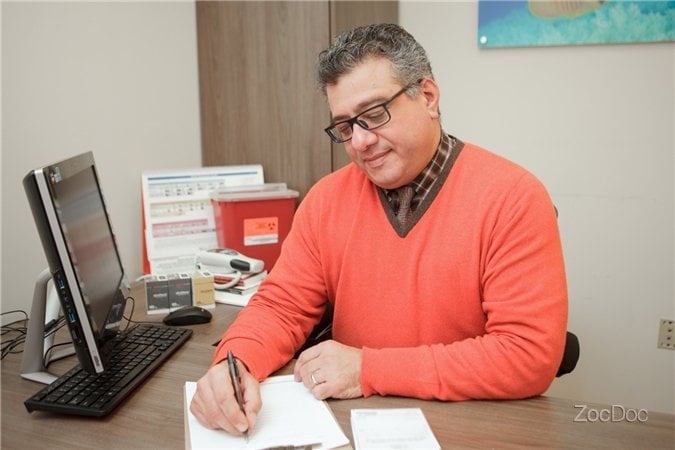 Dr. Edward Fruitman - grief counselor in Manhattan, NY