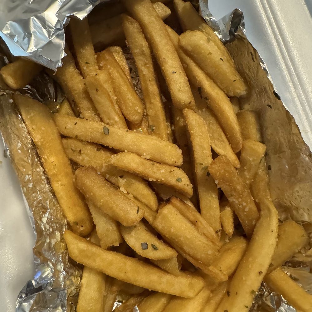 Wiseguys A Chicago Eatery - Round Rock - Parm Garlic Fries - Hot Dogs Near Me - Round Rock, Texas