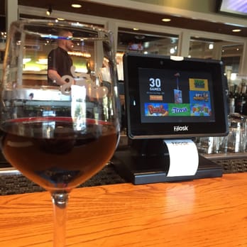 Chili's - Happy hour picking up Togo order - American Near Me - Roseville, California