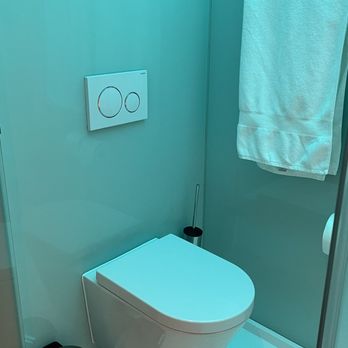 CitizenM - European style toilet - Hotels Near Me - Los Angeles, California