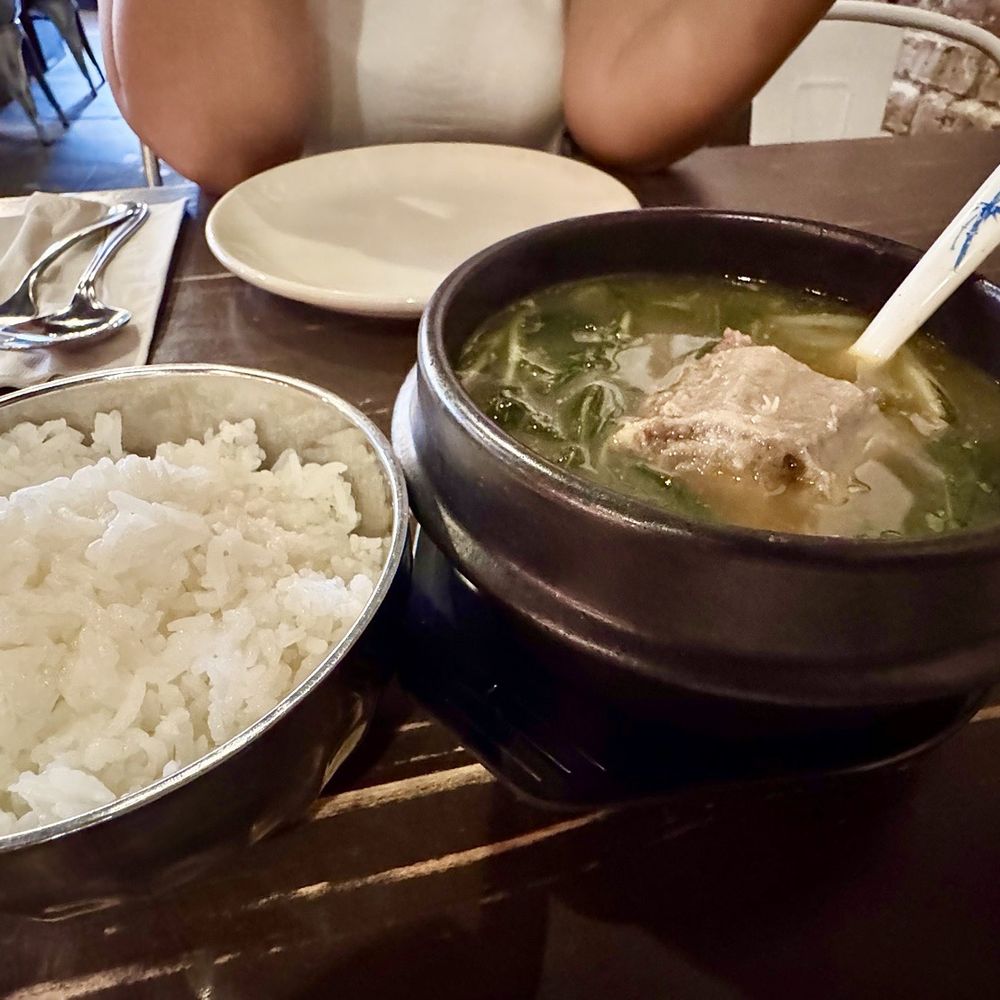 Mama Guava - Ox tail Sinigang-gang w/ rice - Pop-Up Restaurants Near Me - Honolulu, Hawaii Mama Guava - Ox tail Sinigang-gang w/ rice - Pop-Up Restaurants Near Me - Honolulu, Hawaii