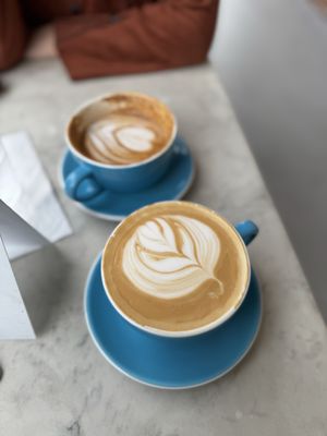 Ellie's Table by null