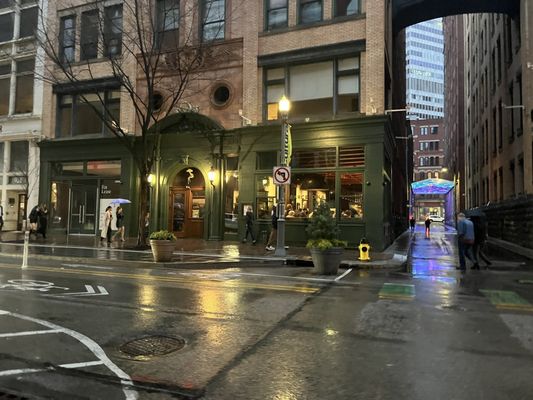 Barcelona Wine Bar by null